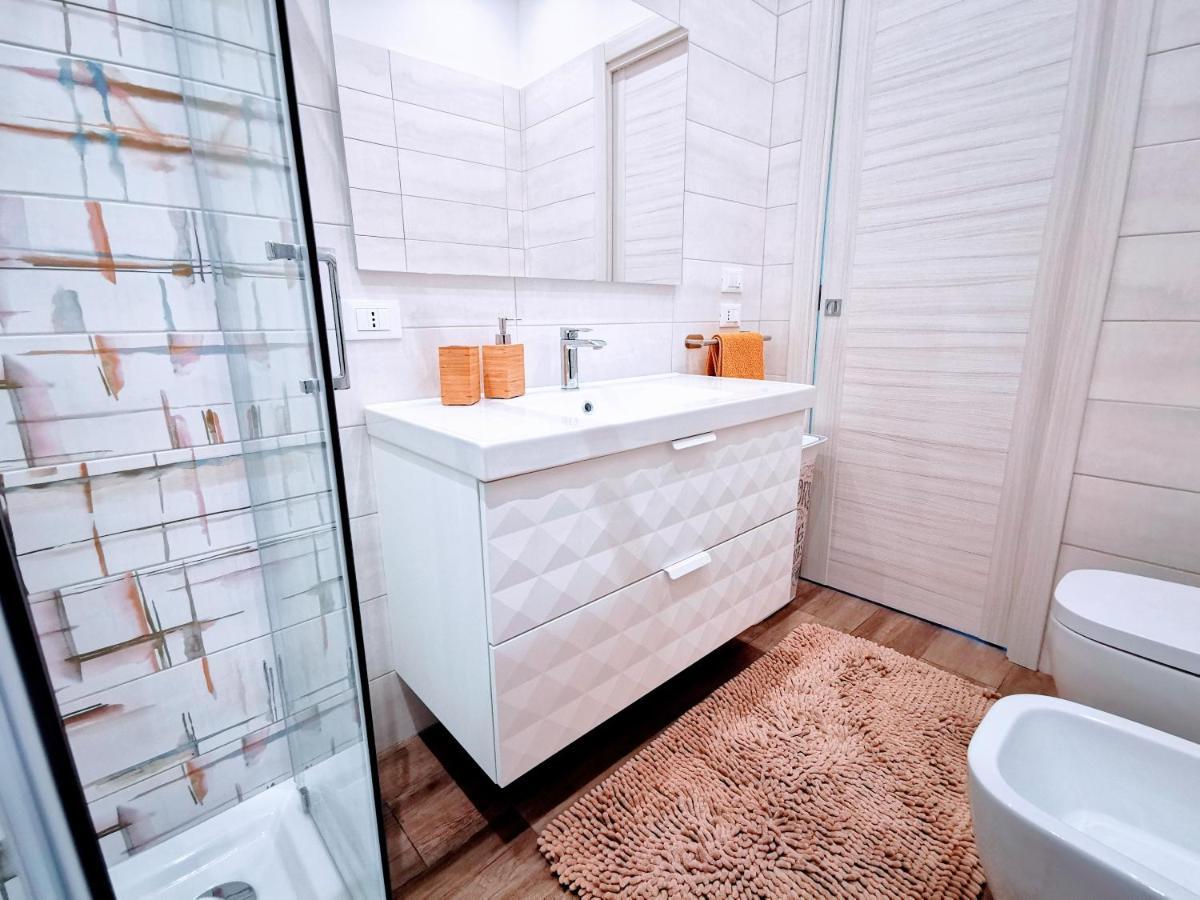 Апартаменты Attico Belvedere Centralissimo Vista Mare Термоли Экстерьер фото